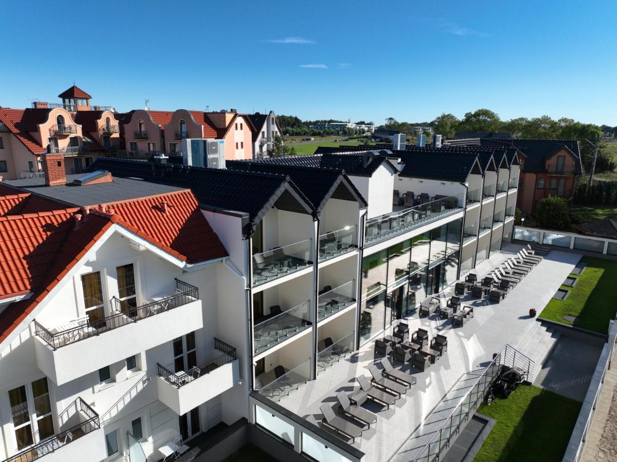 Villa Vis A Vis Trzęsacz Exterior foto