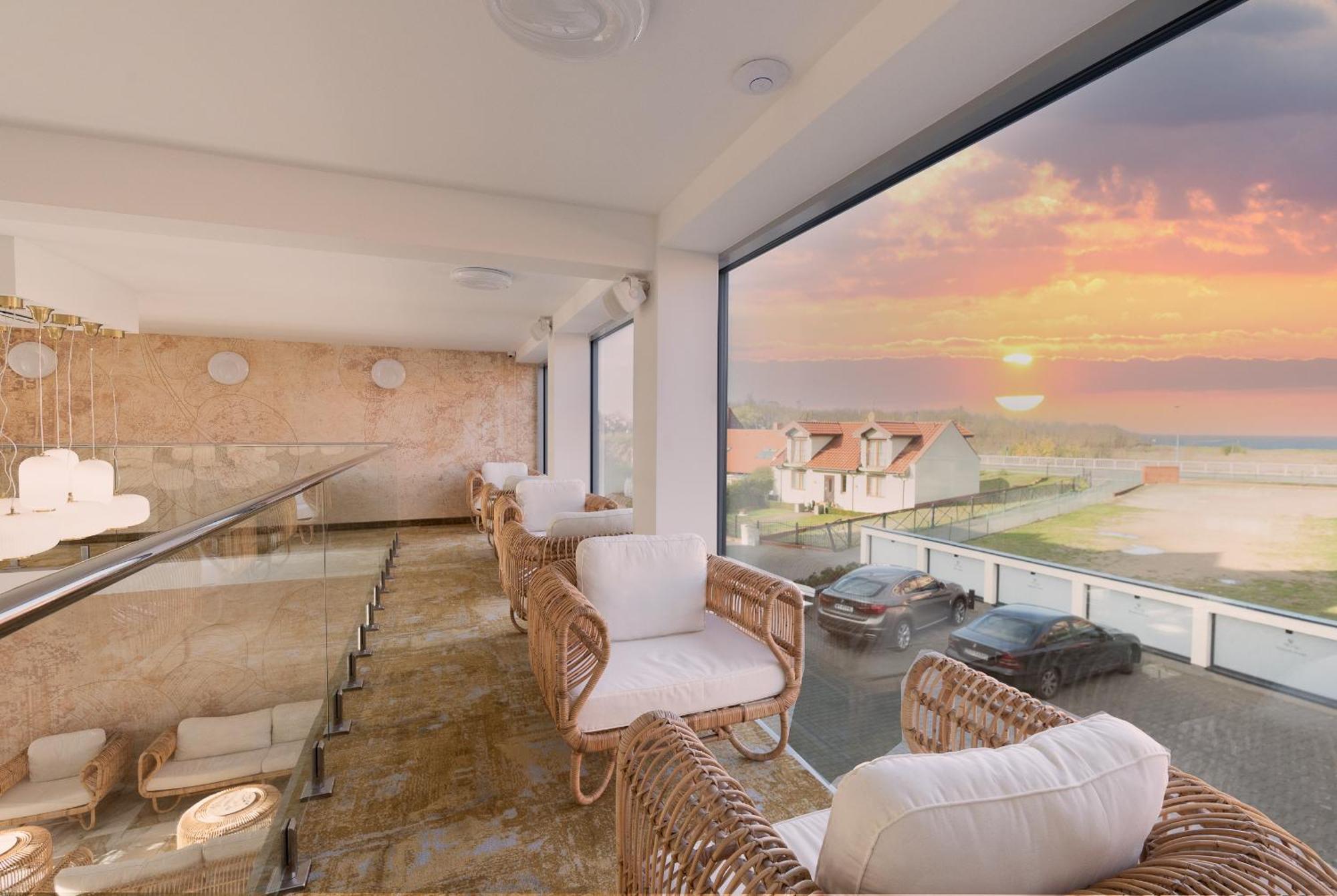 Villa Vis A Vis Trzęsacz Exterior foto